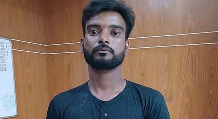 শিশু রামিসা হত্যা: অভিযুক্ত সোহেল রানাকে ঘিরে নাটোরে স্থানীয়দের ক্ষোভ